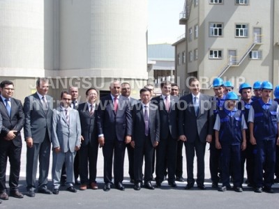 董事长王家安参加阿塞拜疆水泥厂一周年庆典